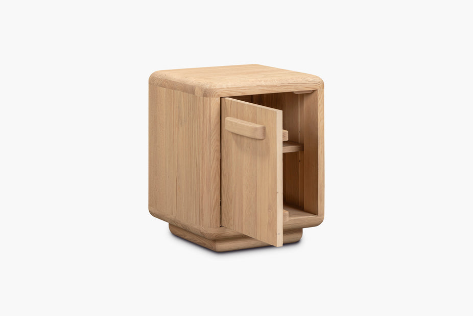 Silvio Bedside Table