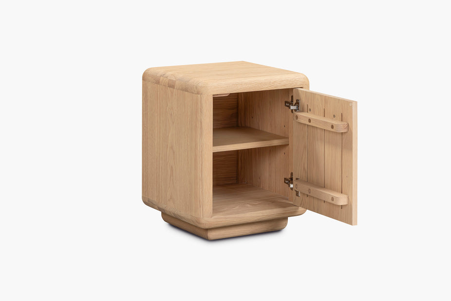 Silvio Bedside Table