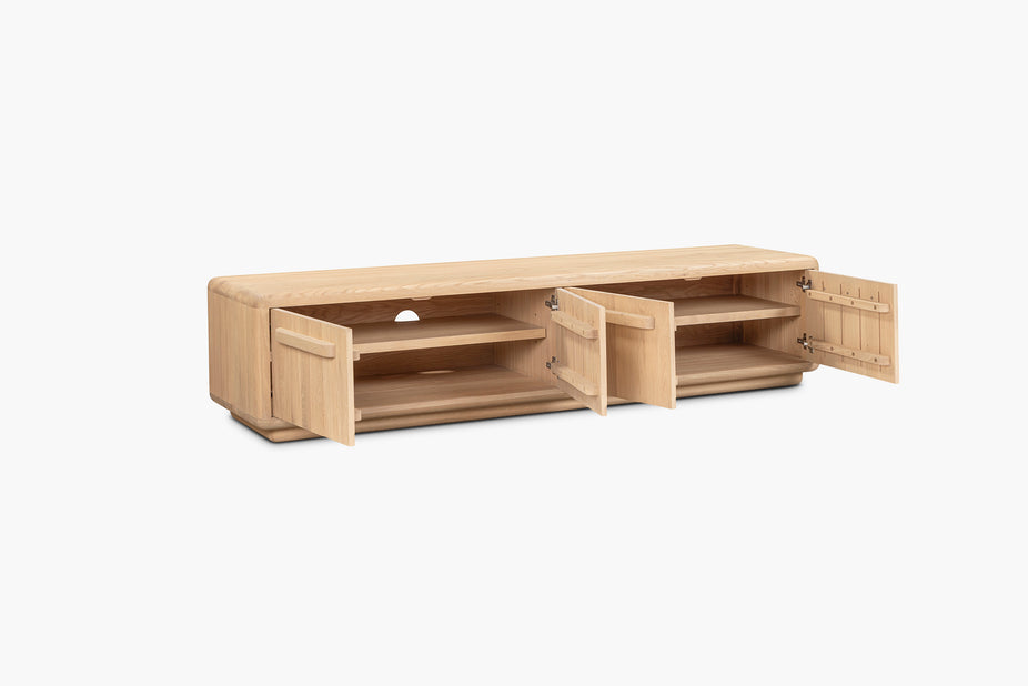 Silvio 4 Door Entertainment Unit