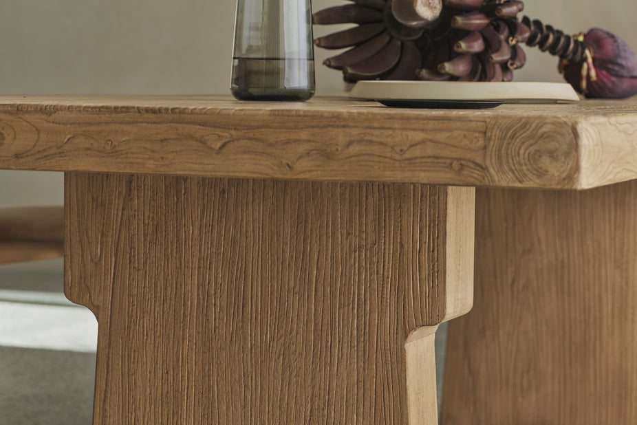 Volar Rectangular Dining Table