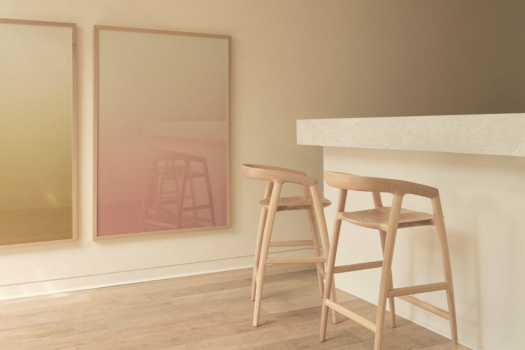 Maki Bar Stool