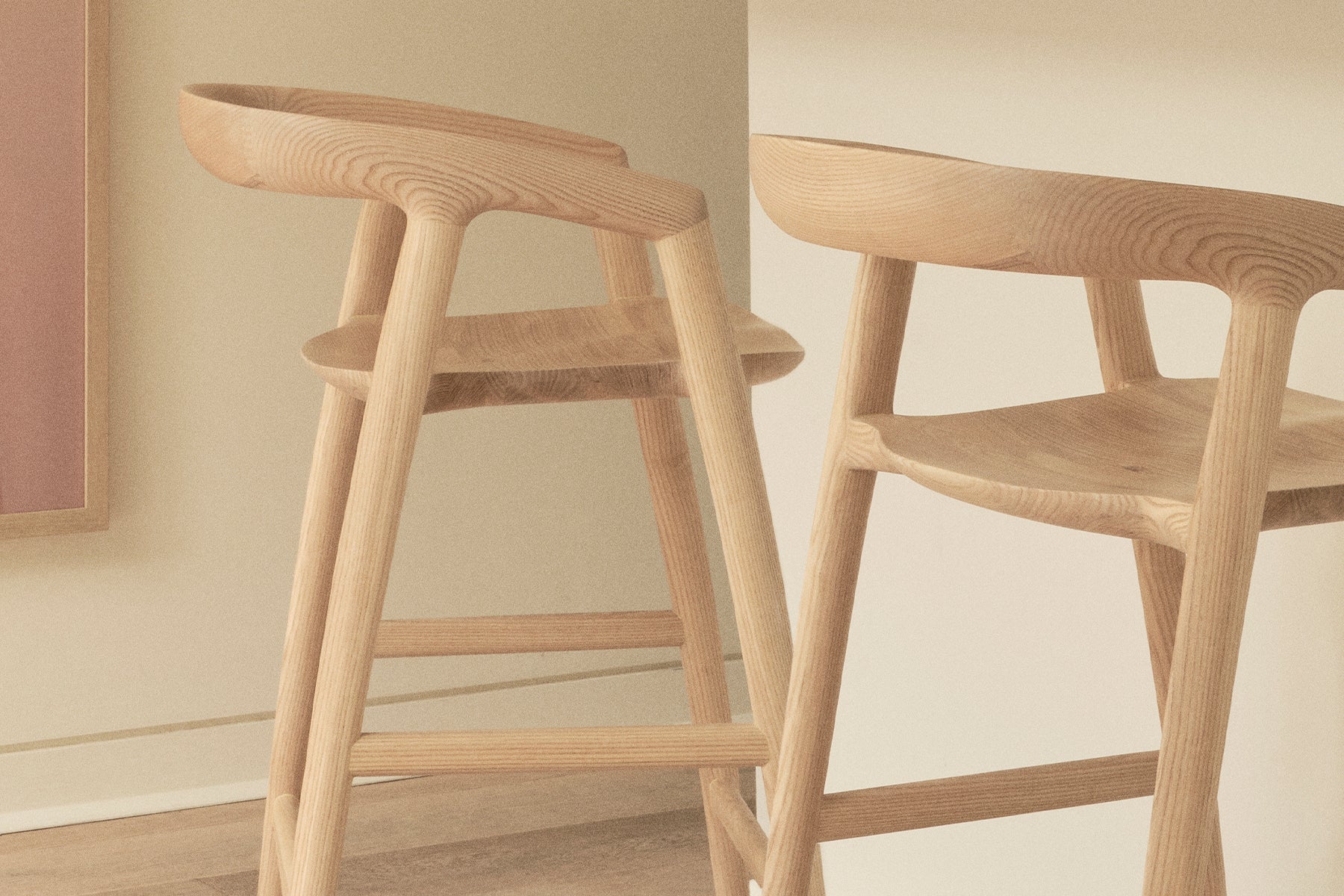 Maki Bar Stool