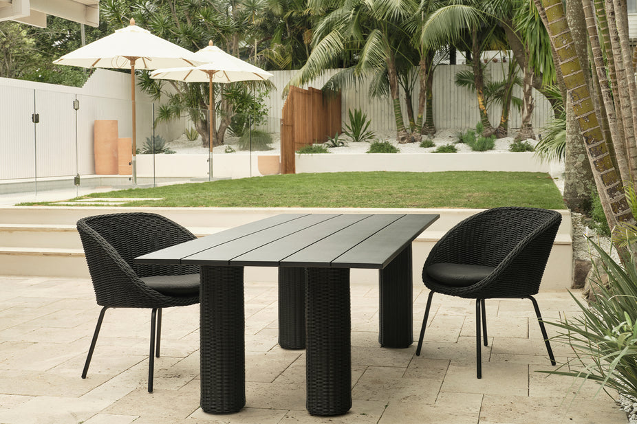 Outdoor Banga Rectangular Dining Table