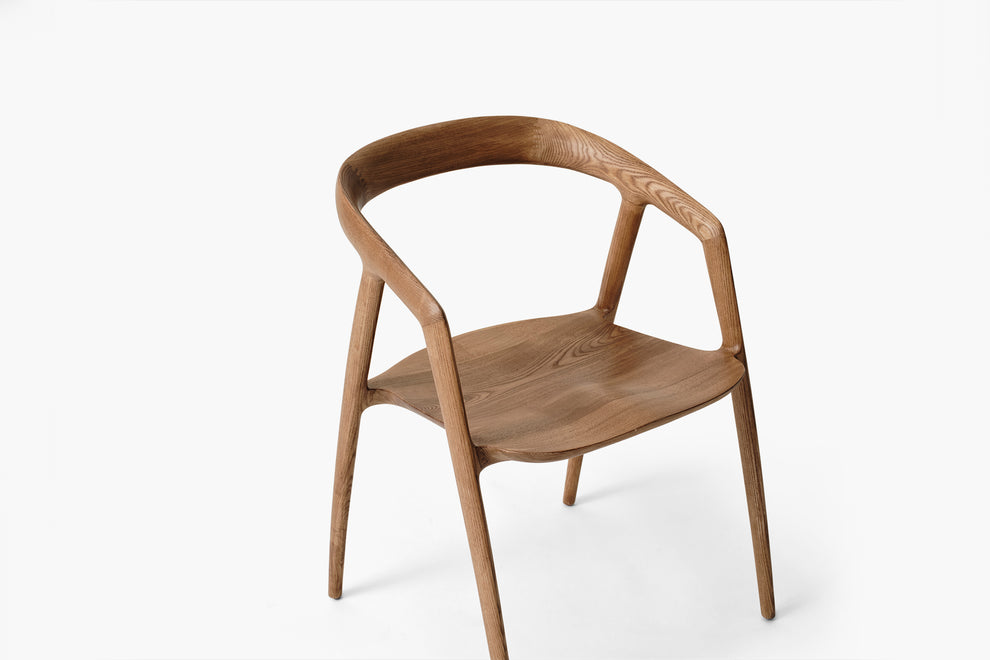 Caramel Maki Dining Chair