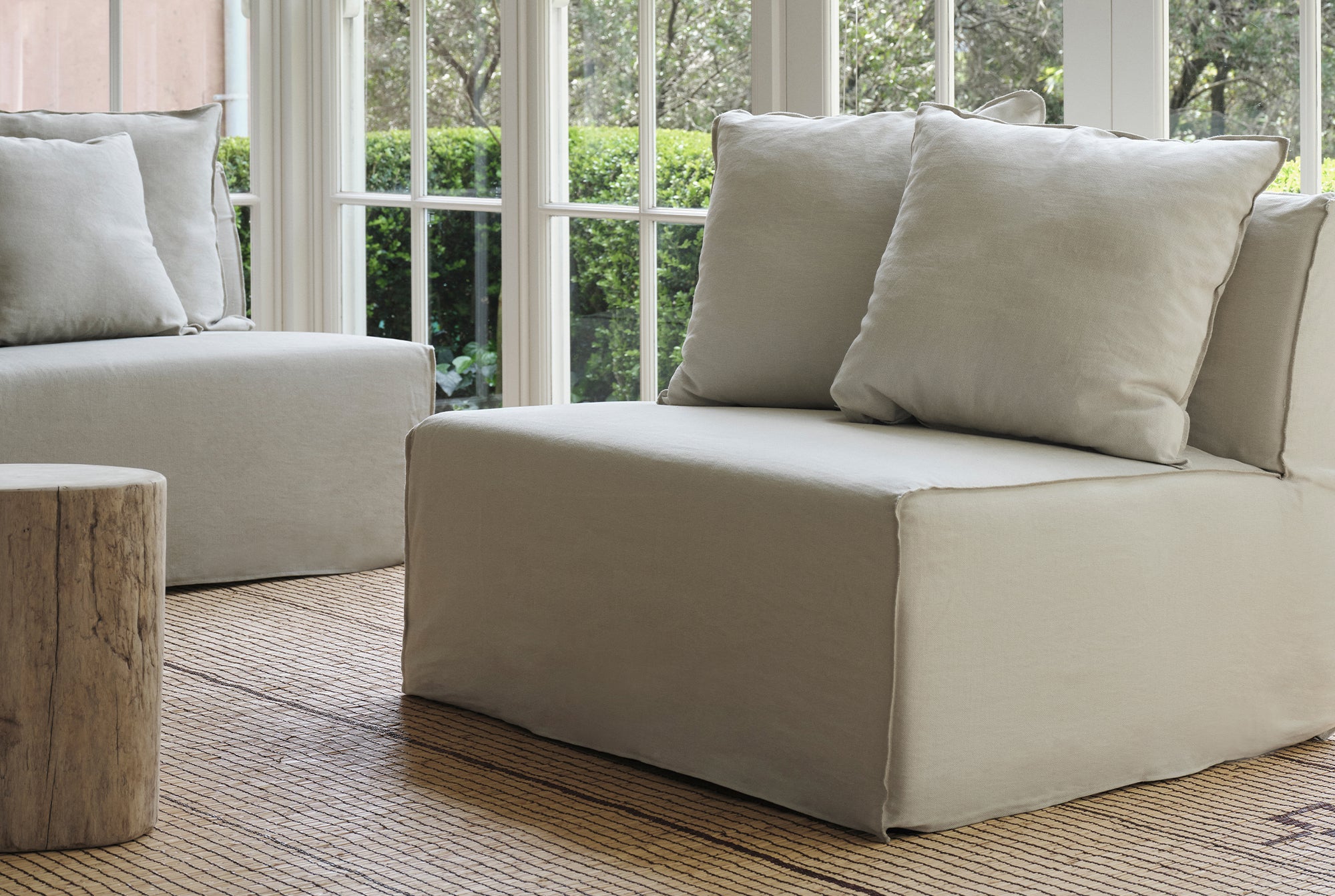 Joe Armless Loveseat