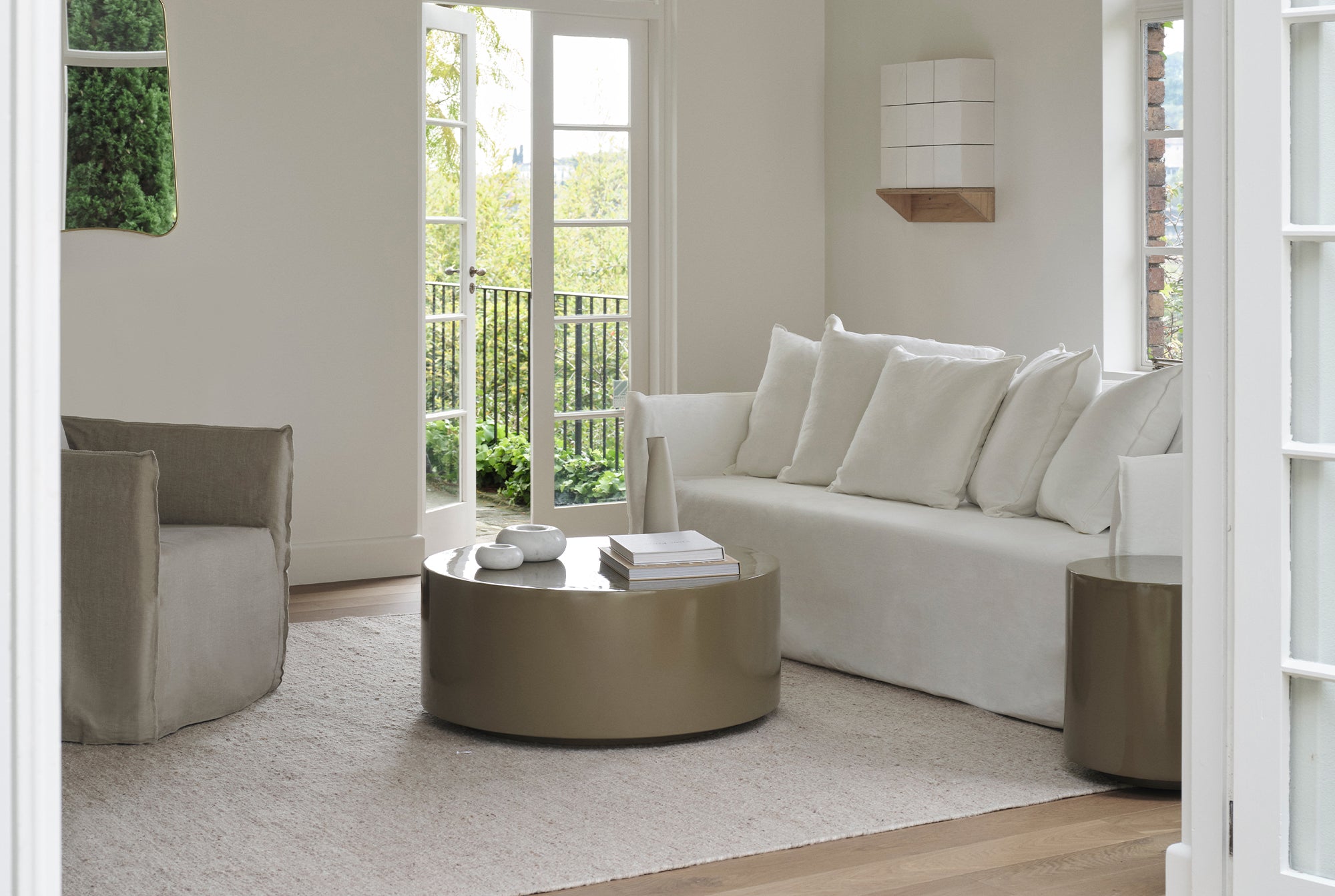 Joe Armchair