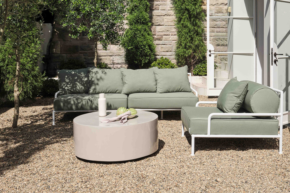 Outdoor Rowe Sofa