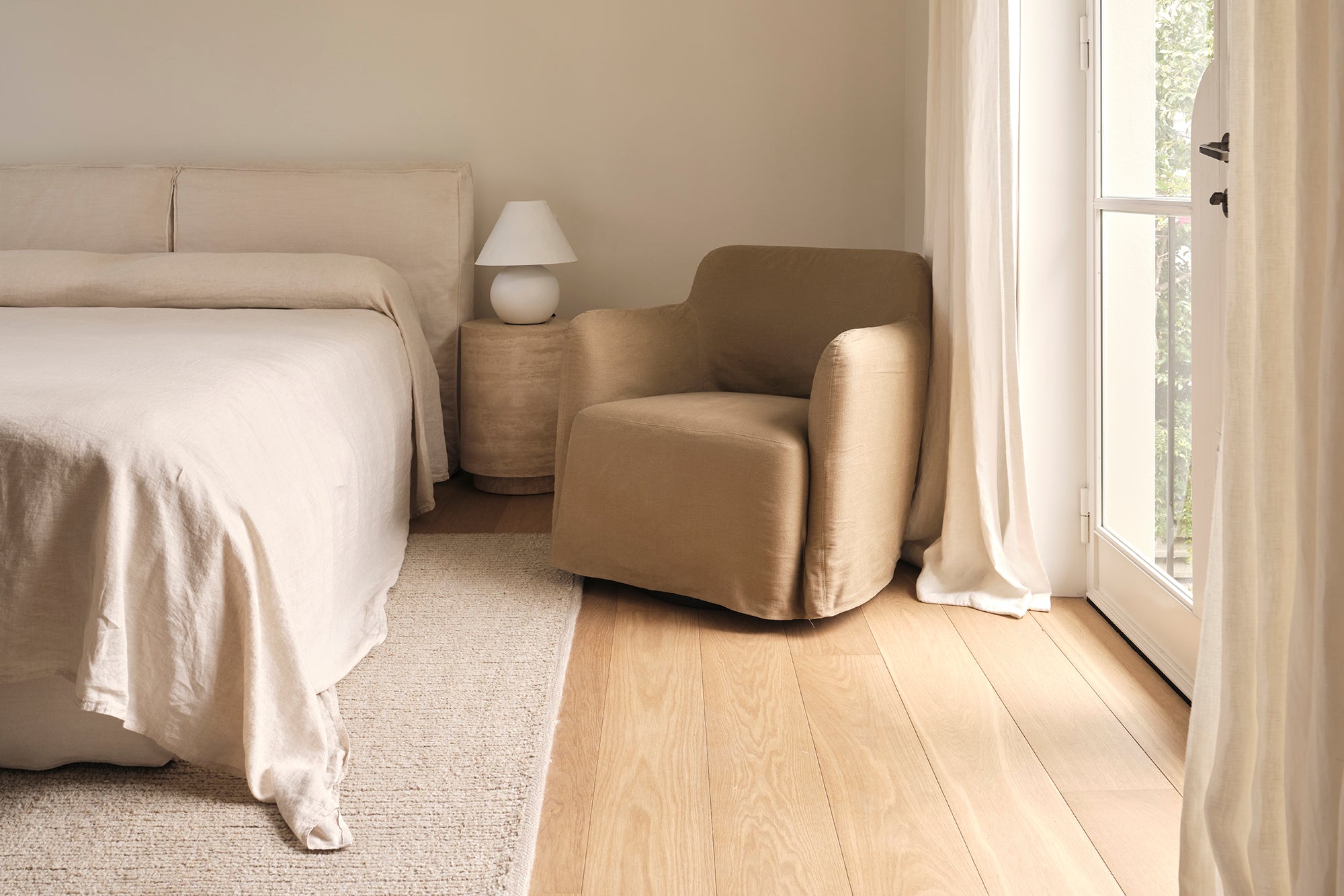 Tulla Swivel Armchair