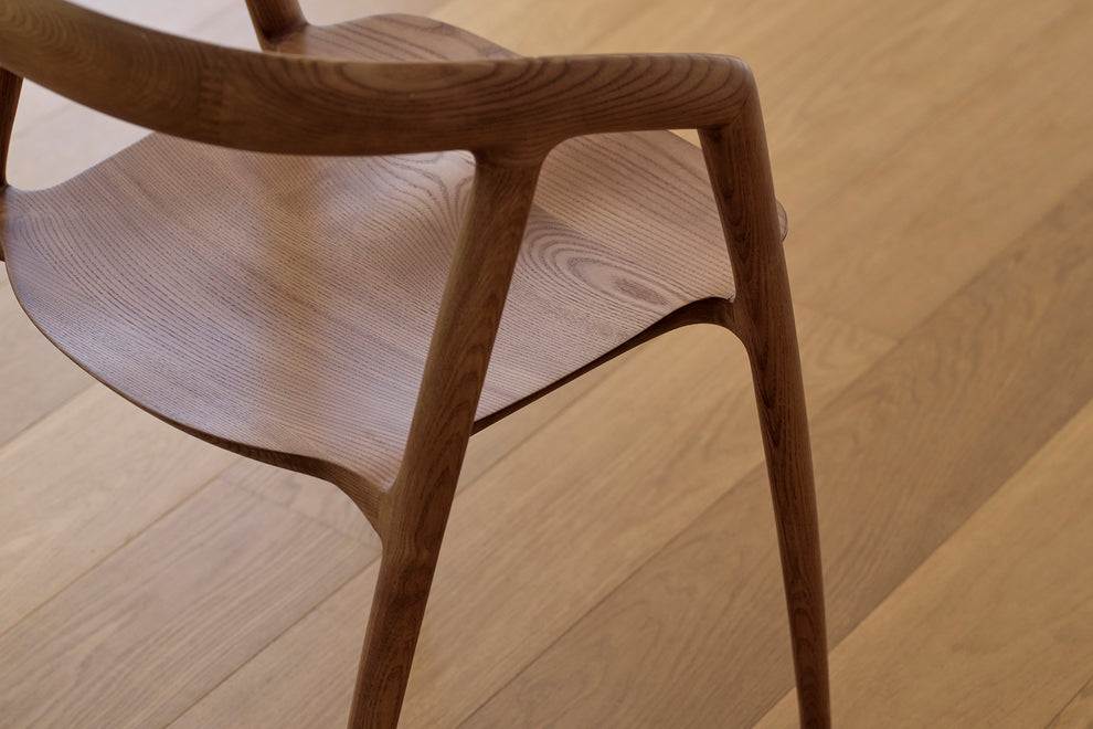 Caramel Maki Dining Chair
