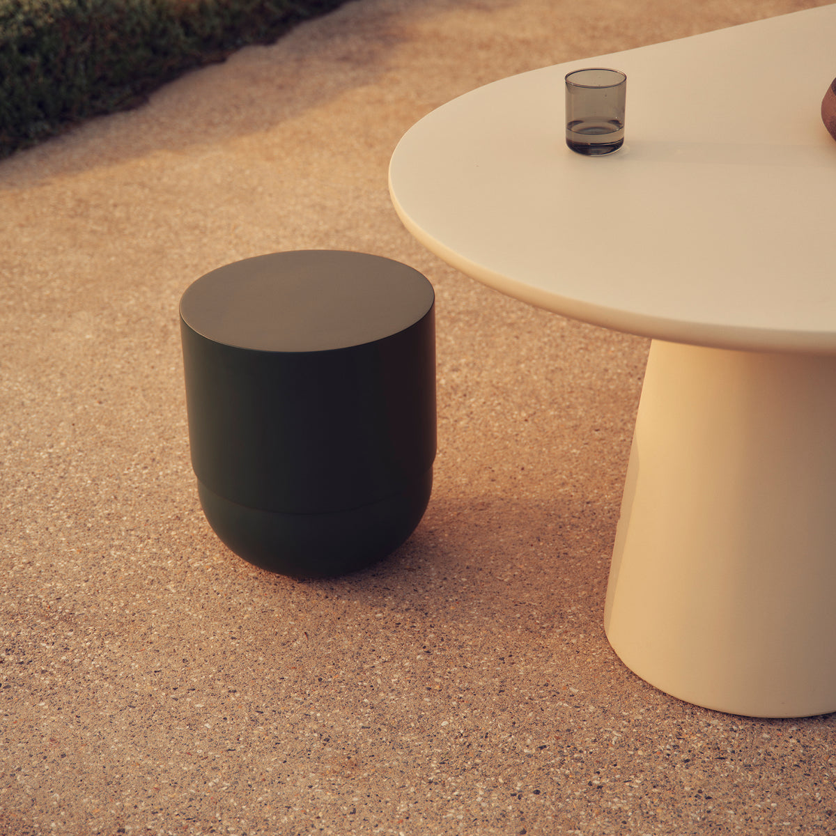 Kora Rectangular Dining Table