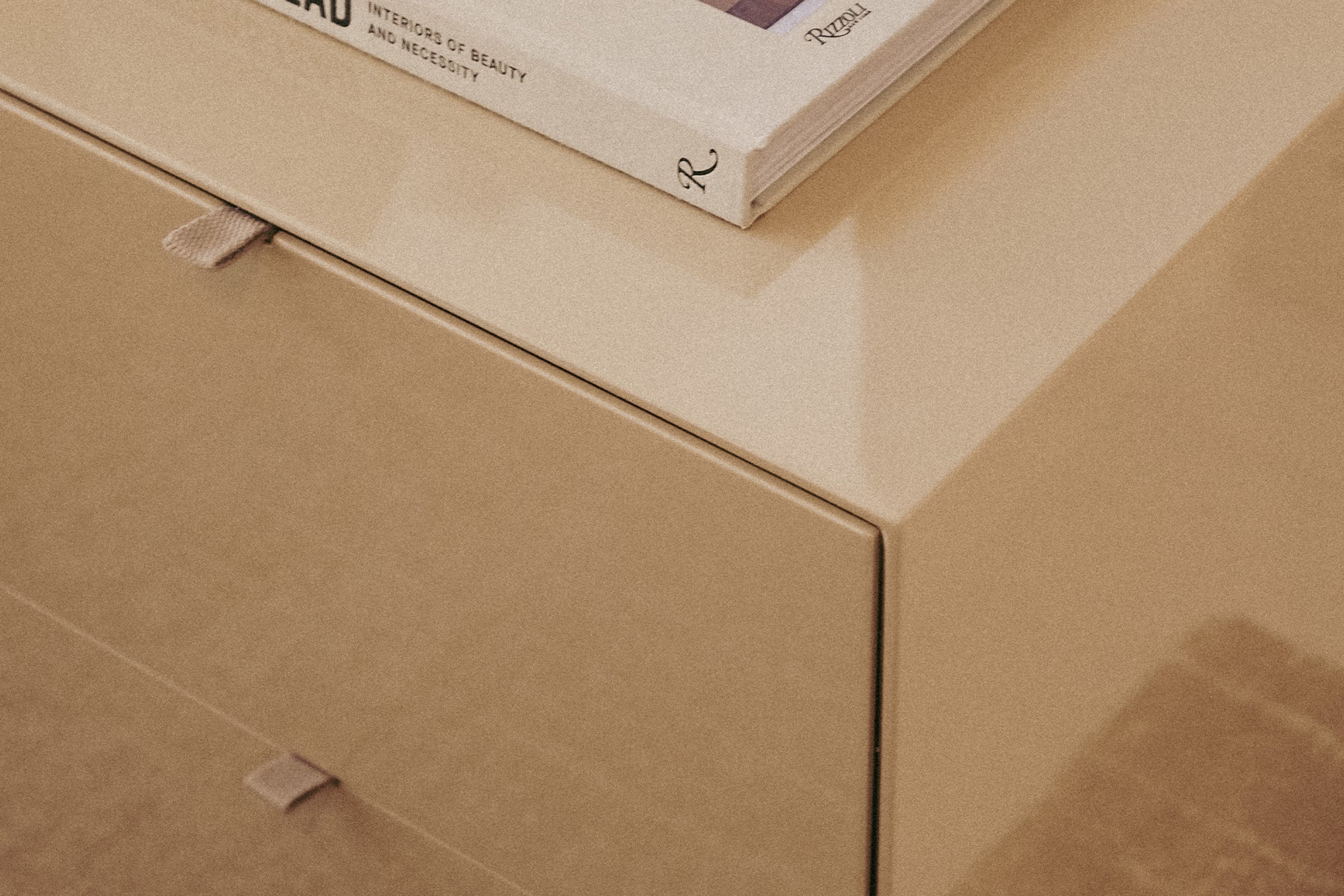 Leni Bedside Table
