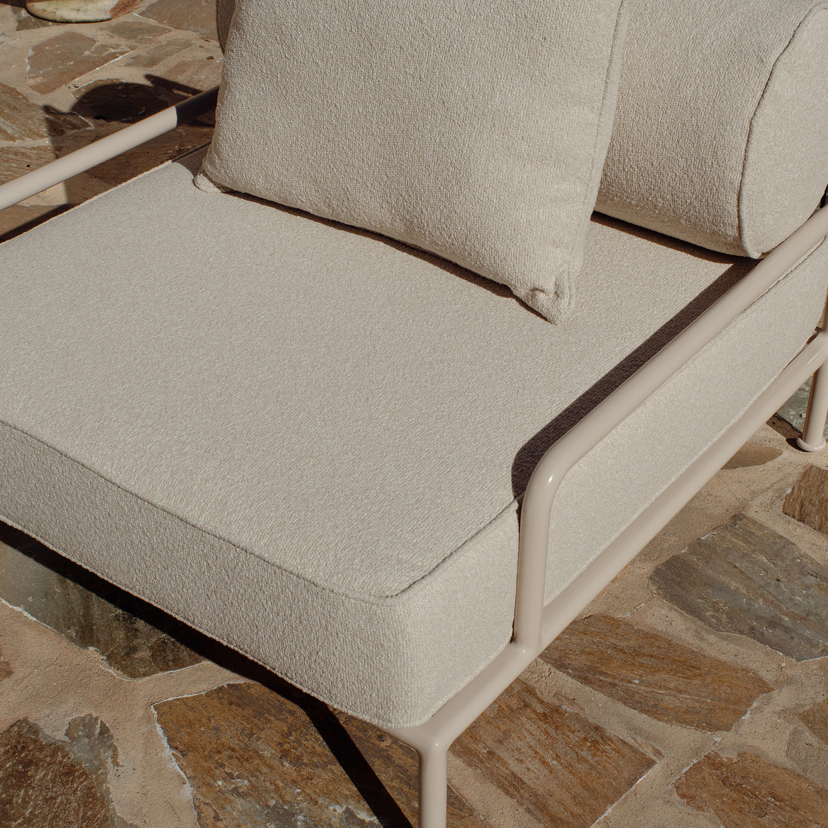 Outdoor Gloss Rowe Lounge Chair
