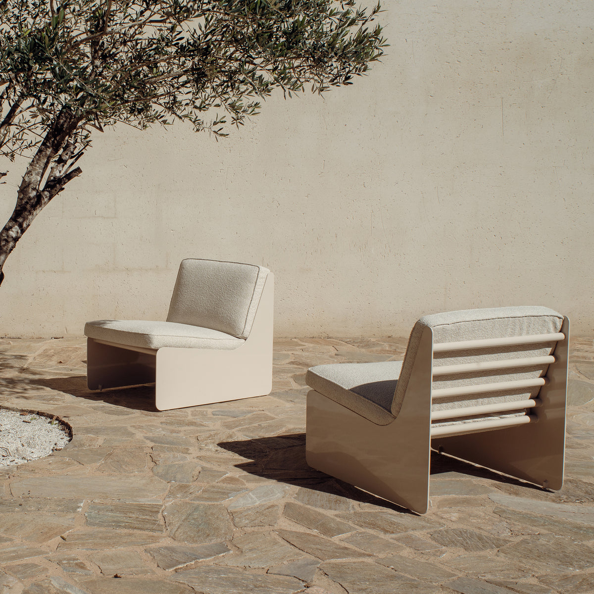 Outdoor Gloss Dougie Lounge Chair