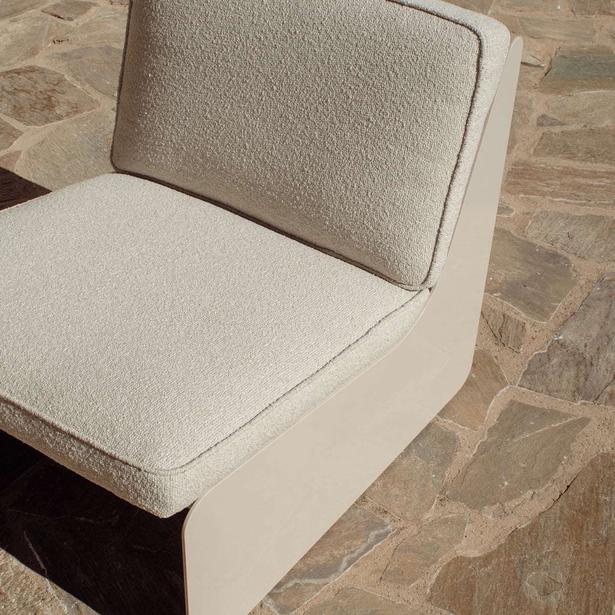 Outdoor Gloss Dougie Lounge Chair