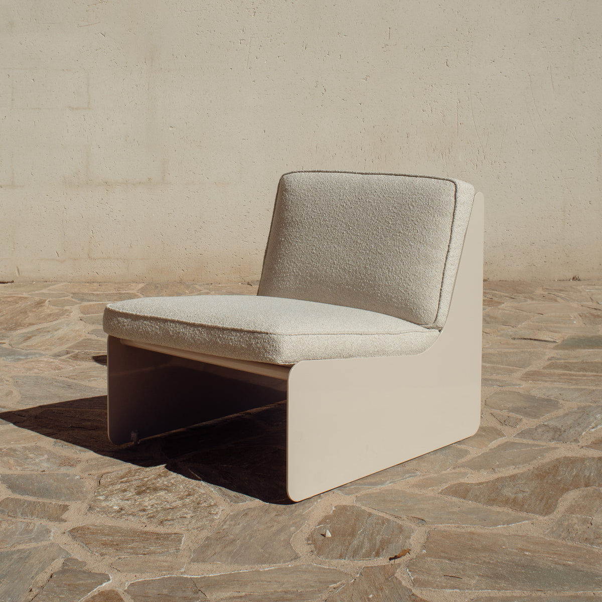 Outdoor Gloss Dougie Lounge Chair