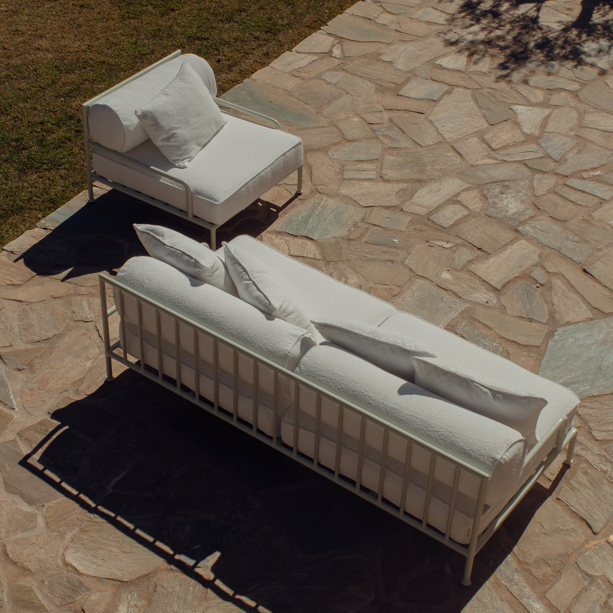 Outdoor Gloss Rowe Lounge Chair
