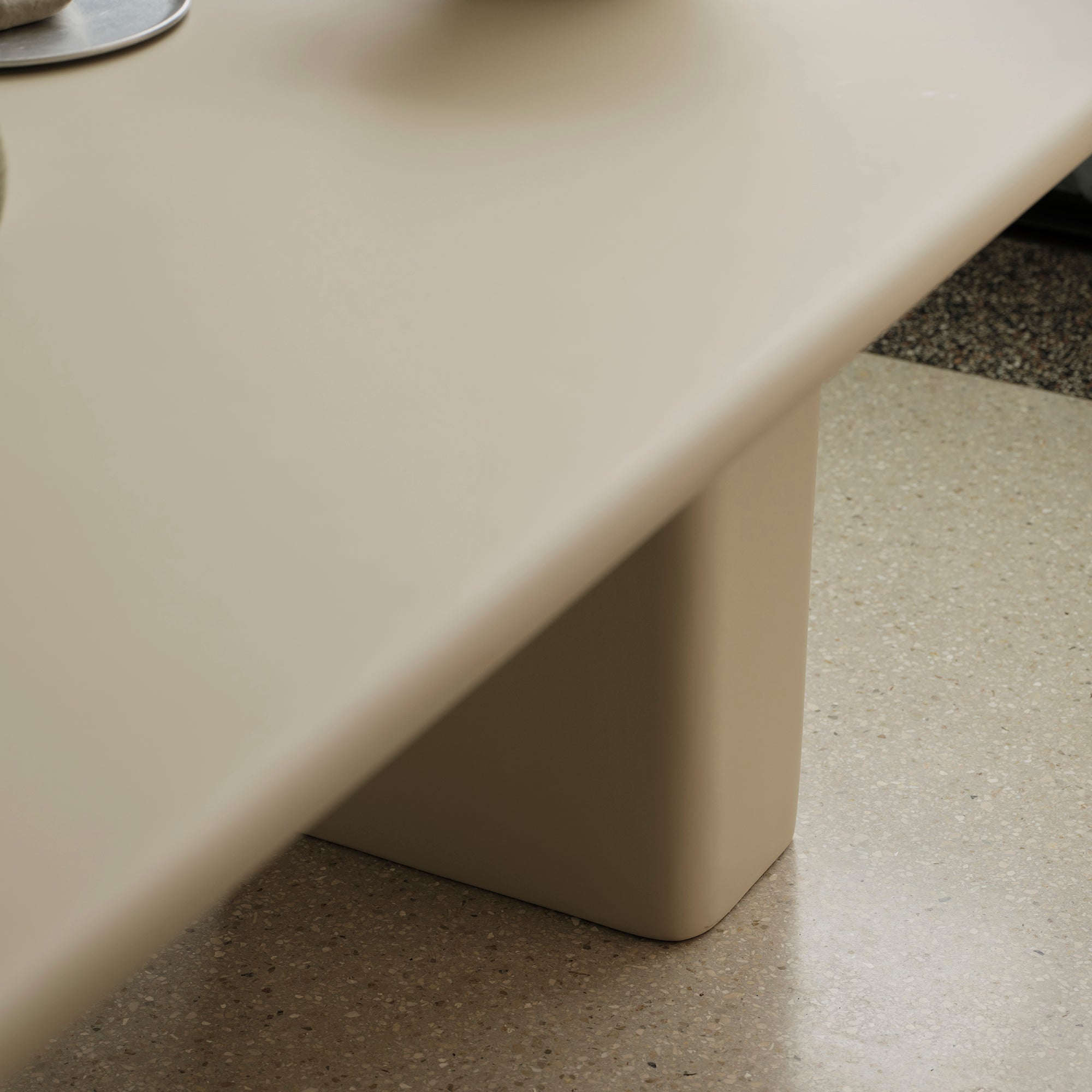 Totem Rectangular Dining Table