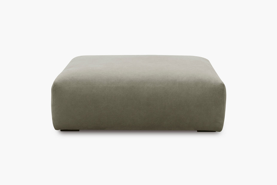 Baxx Ottoman