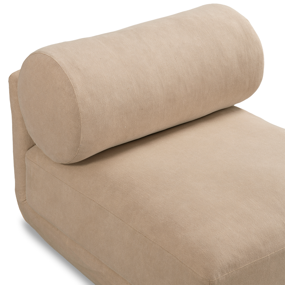 Belero Slipper Chair