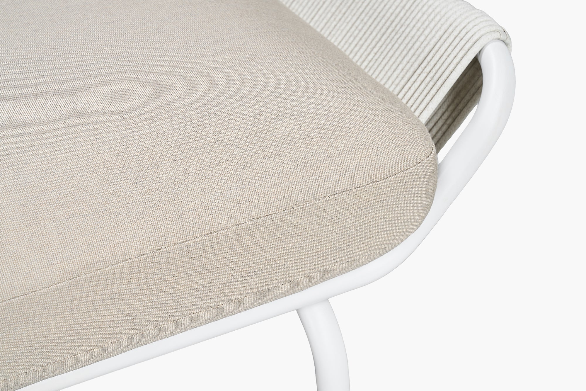 Outdoor Bora Lounge Chair