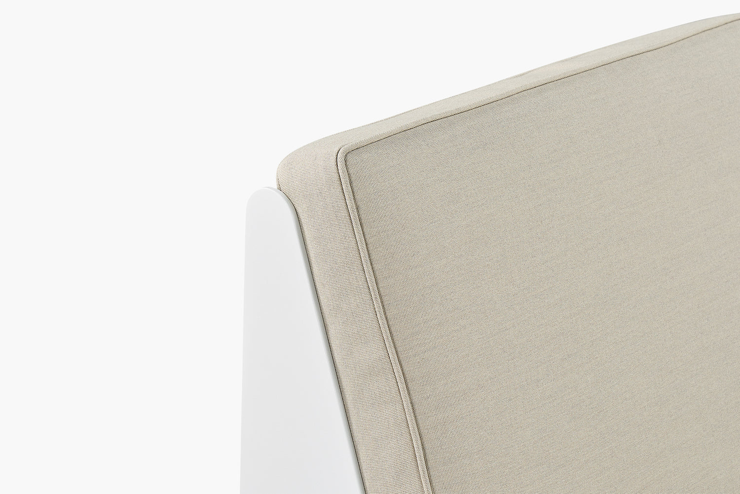 Outdoor Dougie Lounge Chair