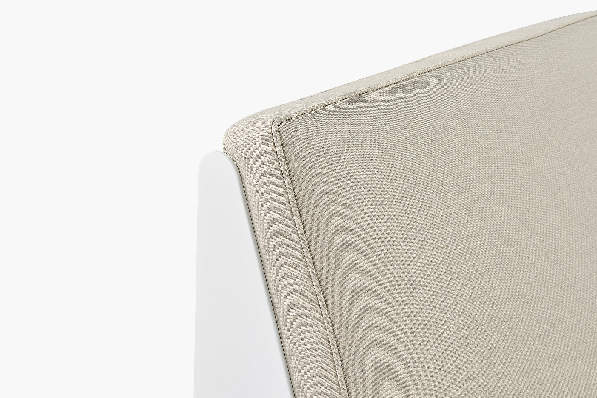 Outdoor Dougie Lounge Chair