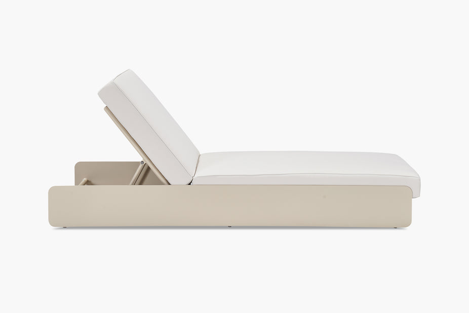 Outdoor Dougie Sun Lounge