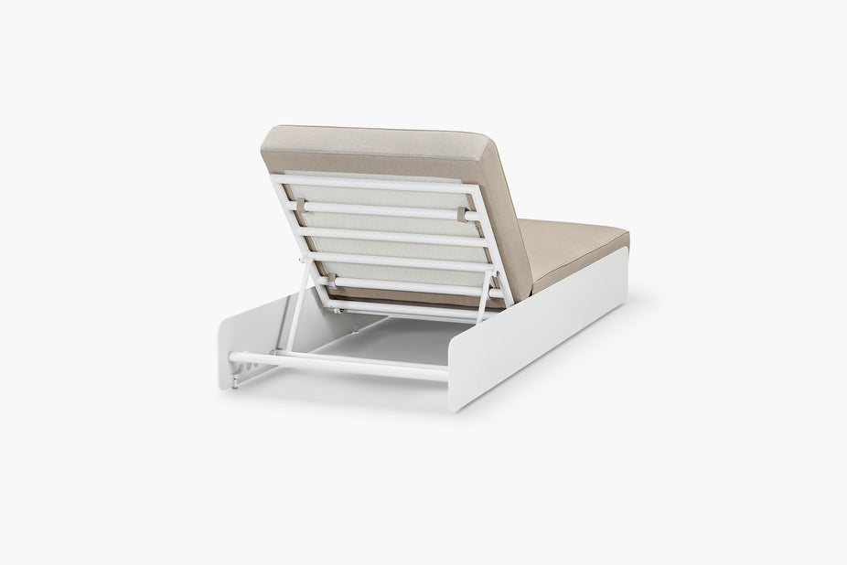 Outdoor Dougie Sun Lounge