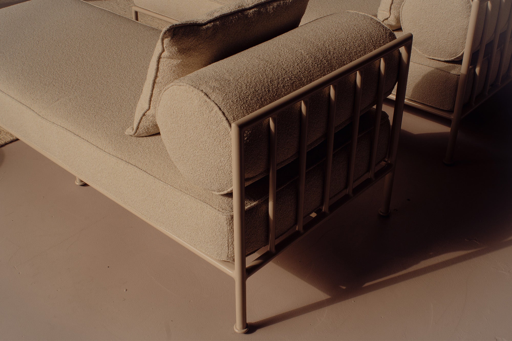 Outdoor Gloss Rowe Single Sun Lounge