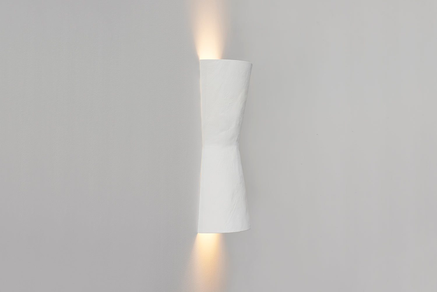 Hourglass Owan Wall Sconce