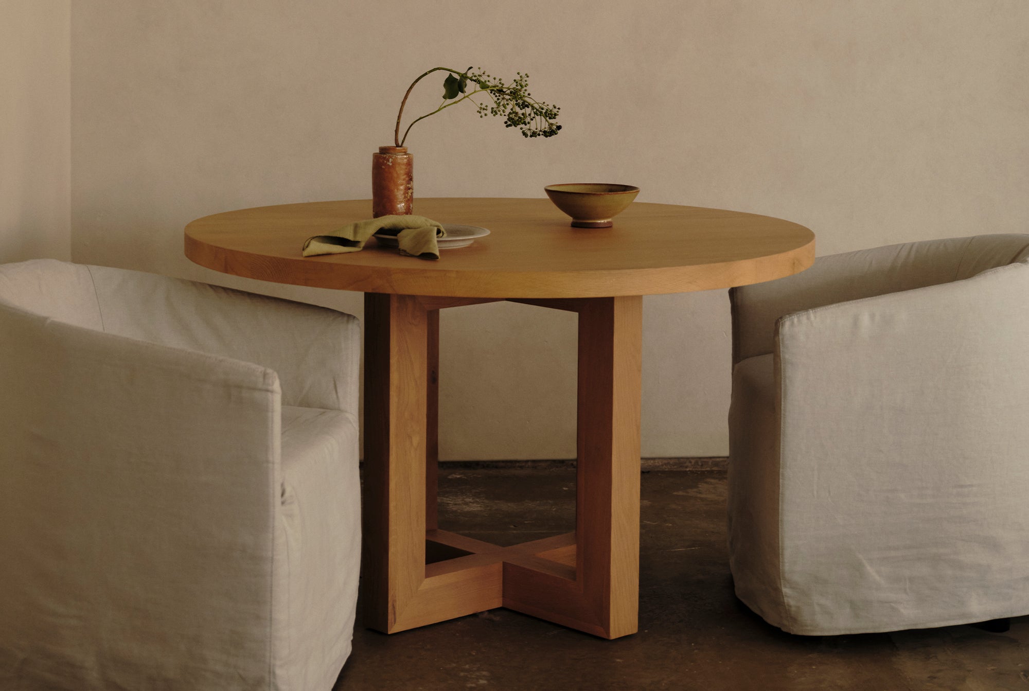 Solid Oak Global Round Dining Table