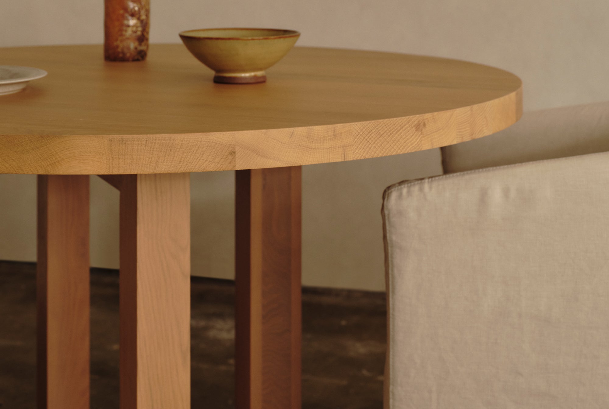 Solid Oak Global Round Dining Table
