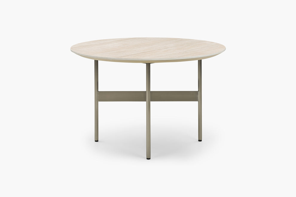 Outdoor Maive Round Dining Table