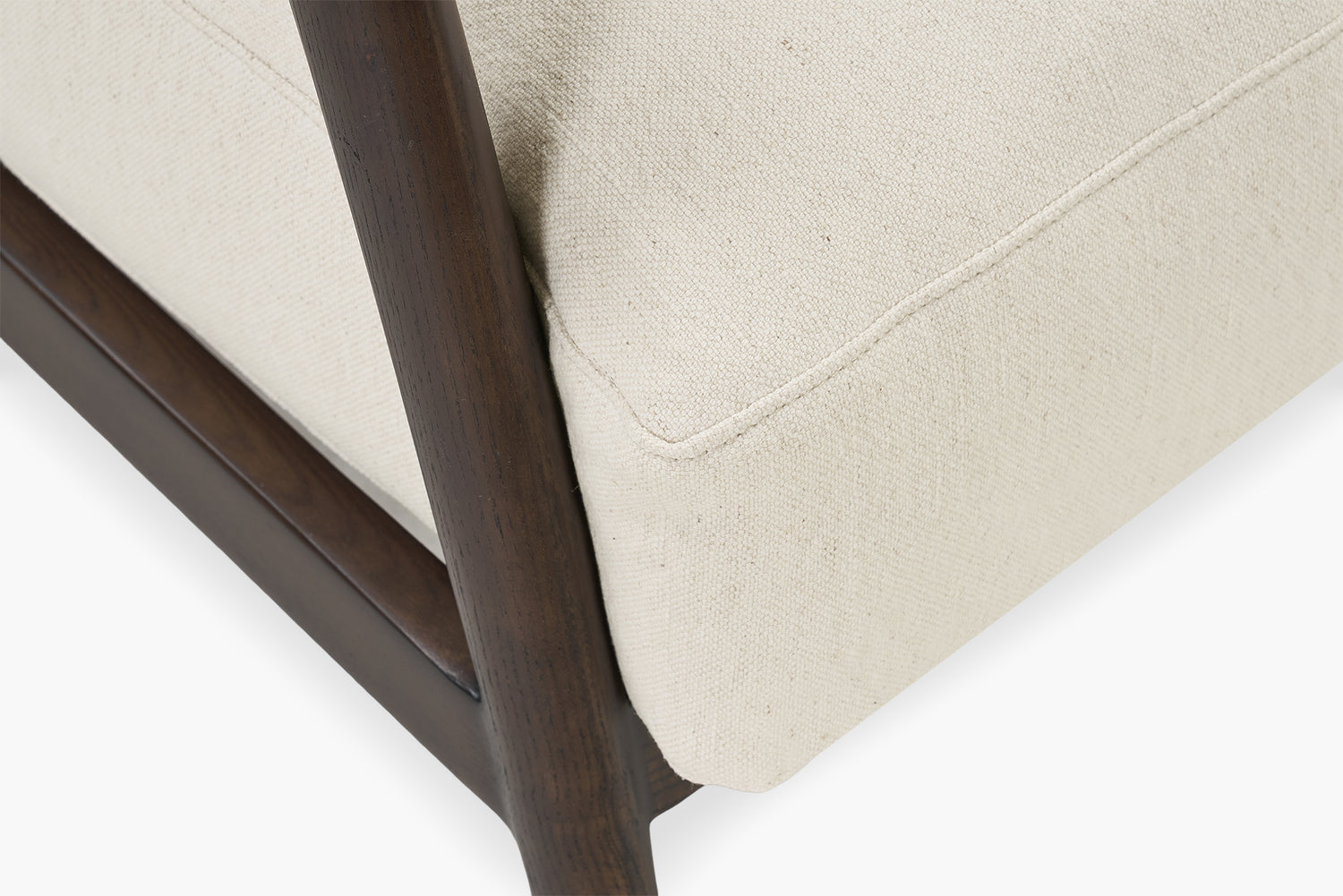 Americano Maki Armchair
