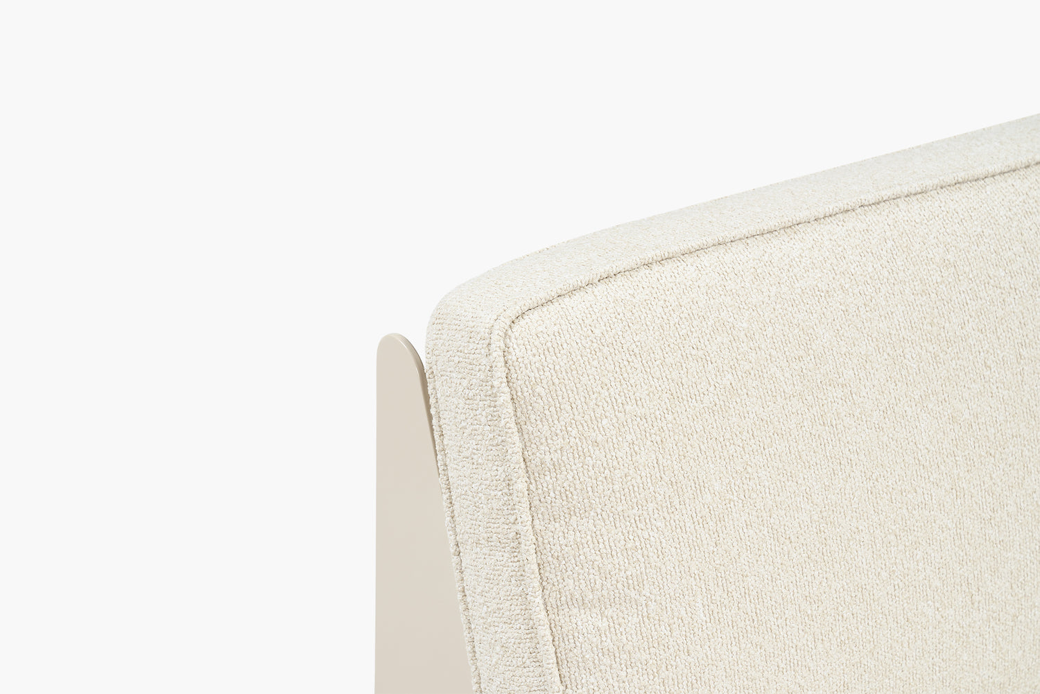 Outdoor Gloss Dougie Lounge Chair