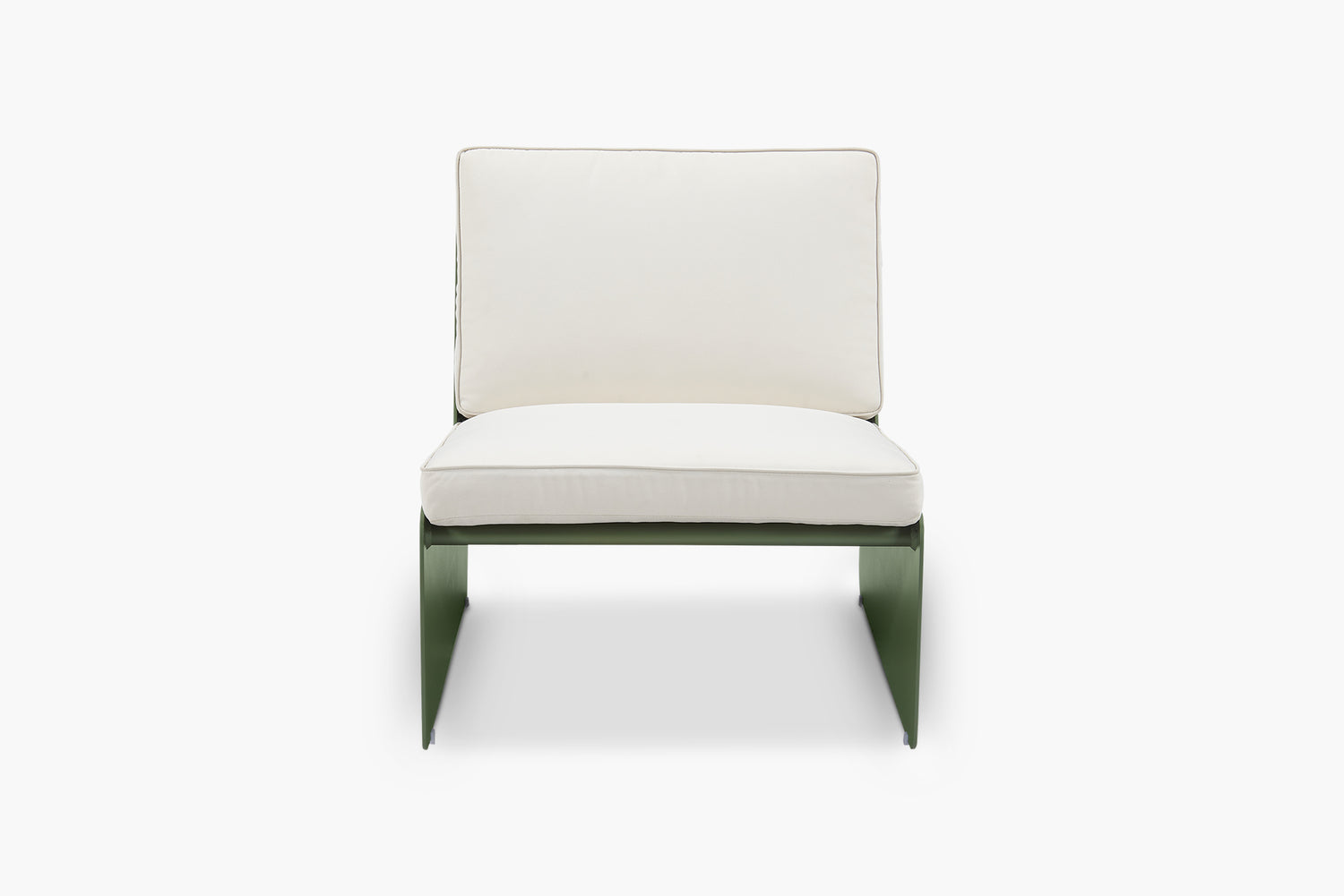 Outdoor Dougie Lounge Chair