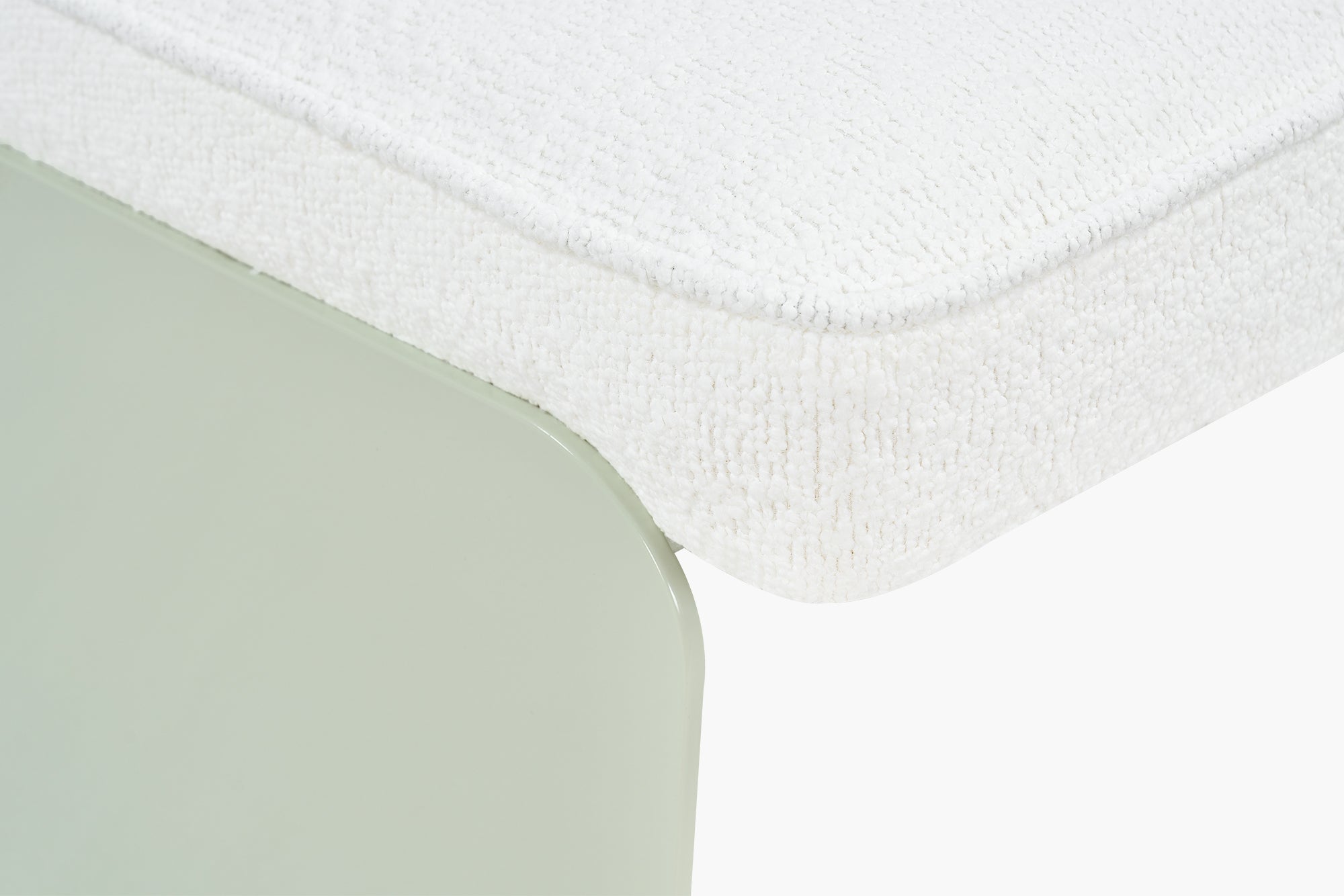 Outdoor Gloss Dougie Lounge Chair