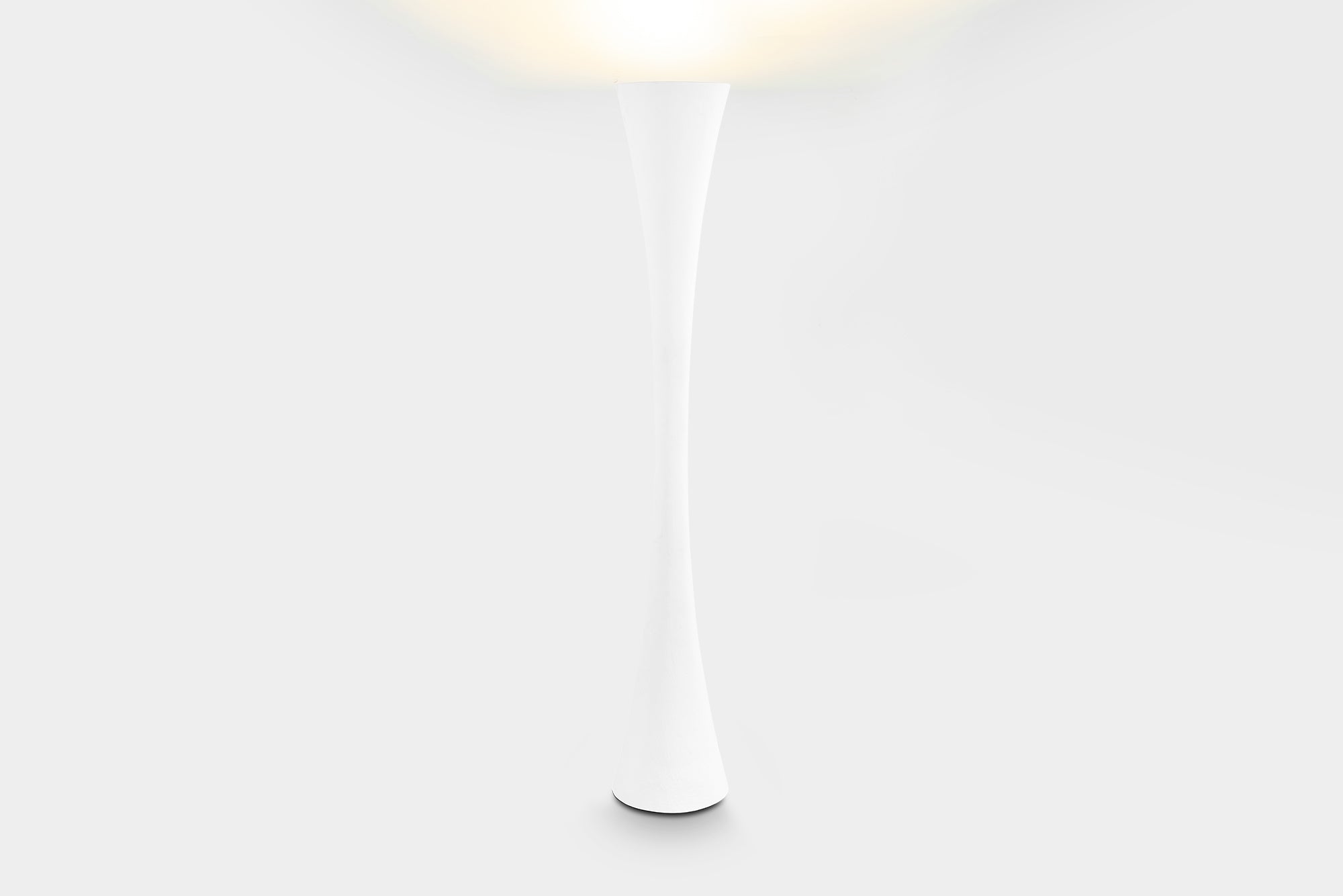Owan Floor Lamp