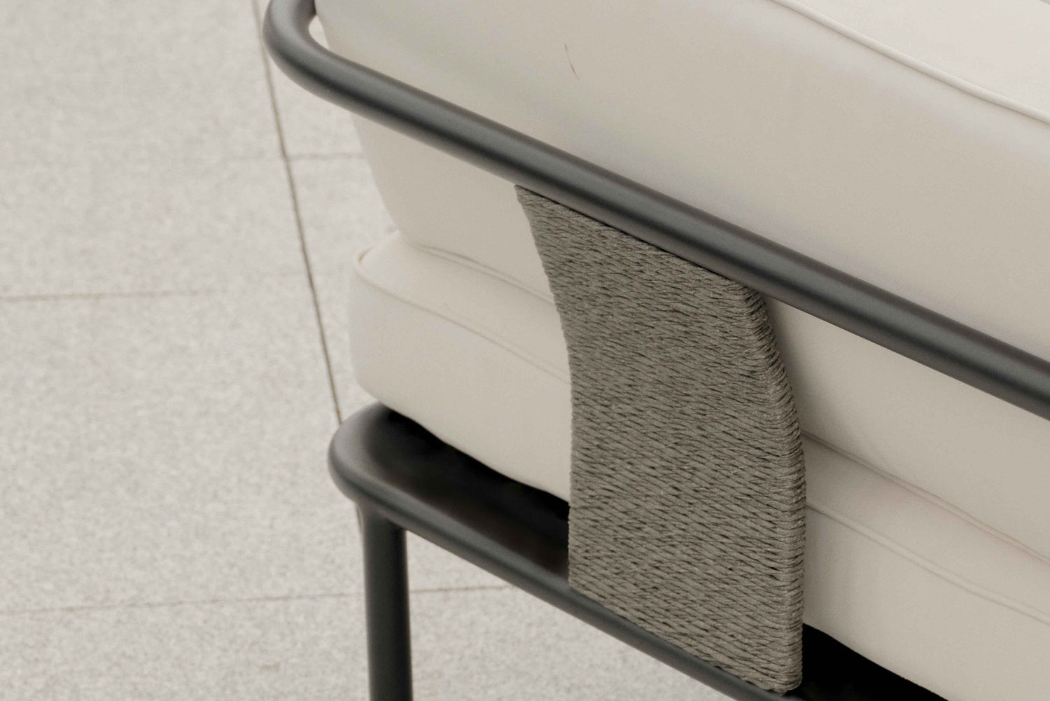 Outdoor Palm Lounge Chair