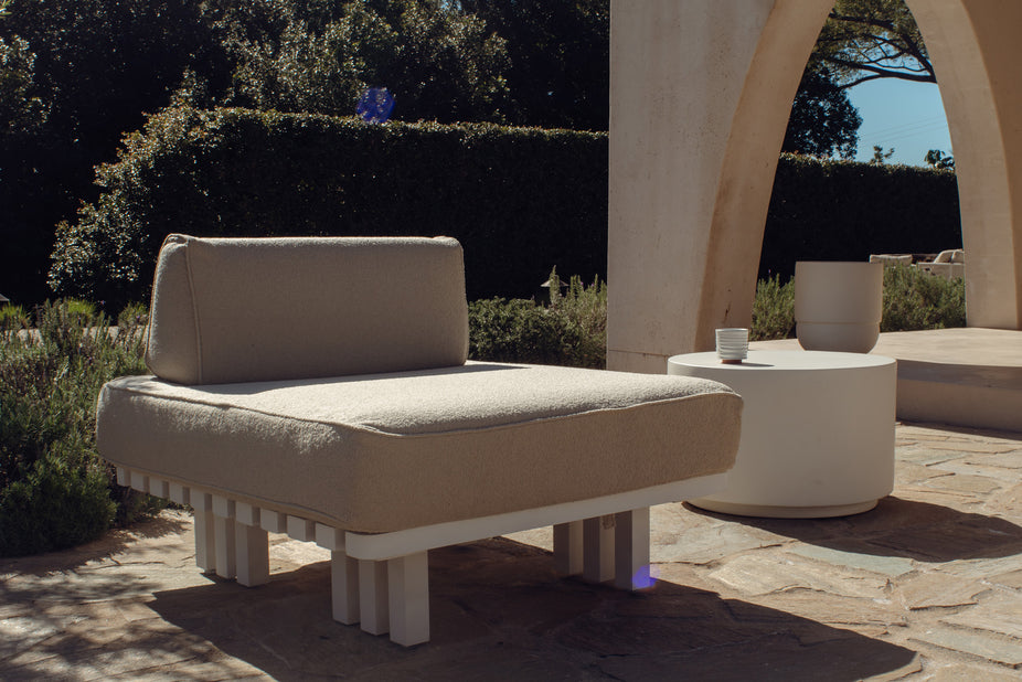 Outdoor Sunset Slipper Chair