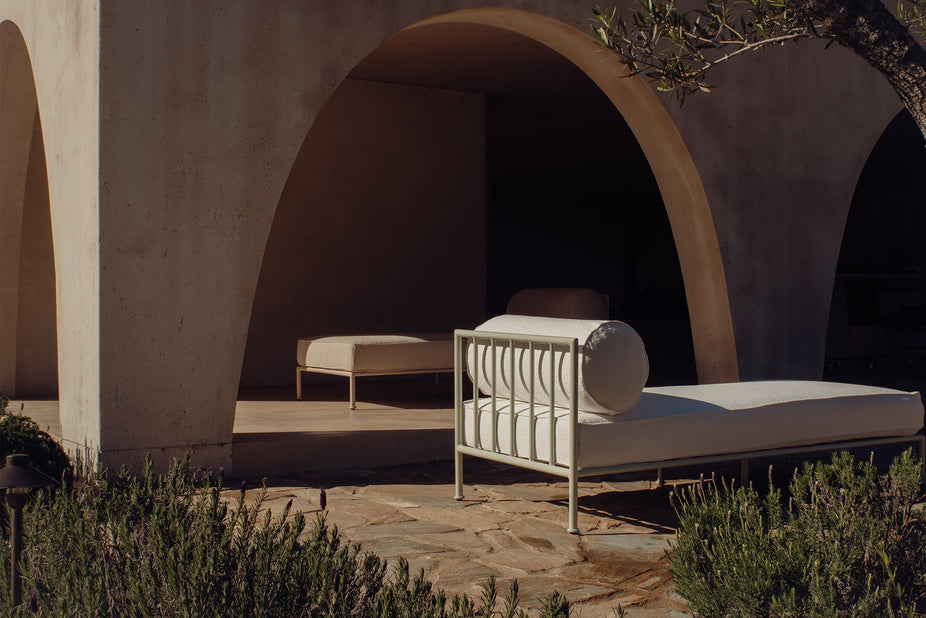 Outdoor Gloss Rowe Single Sun Lounge