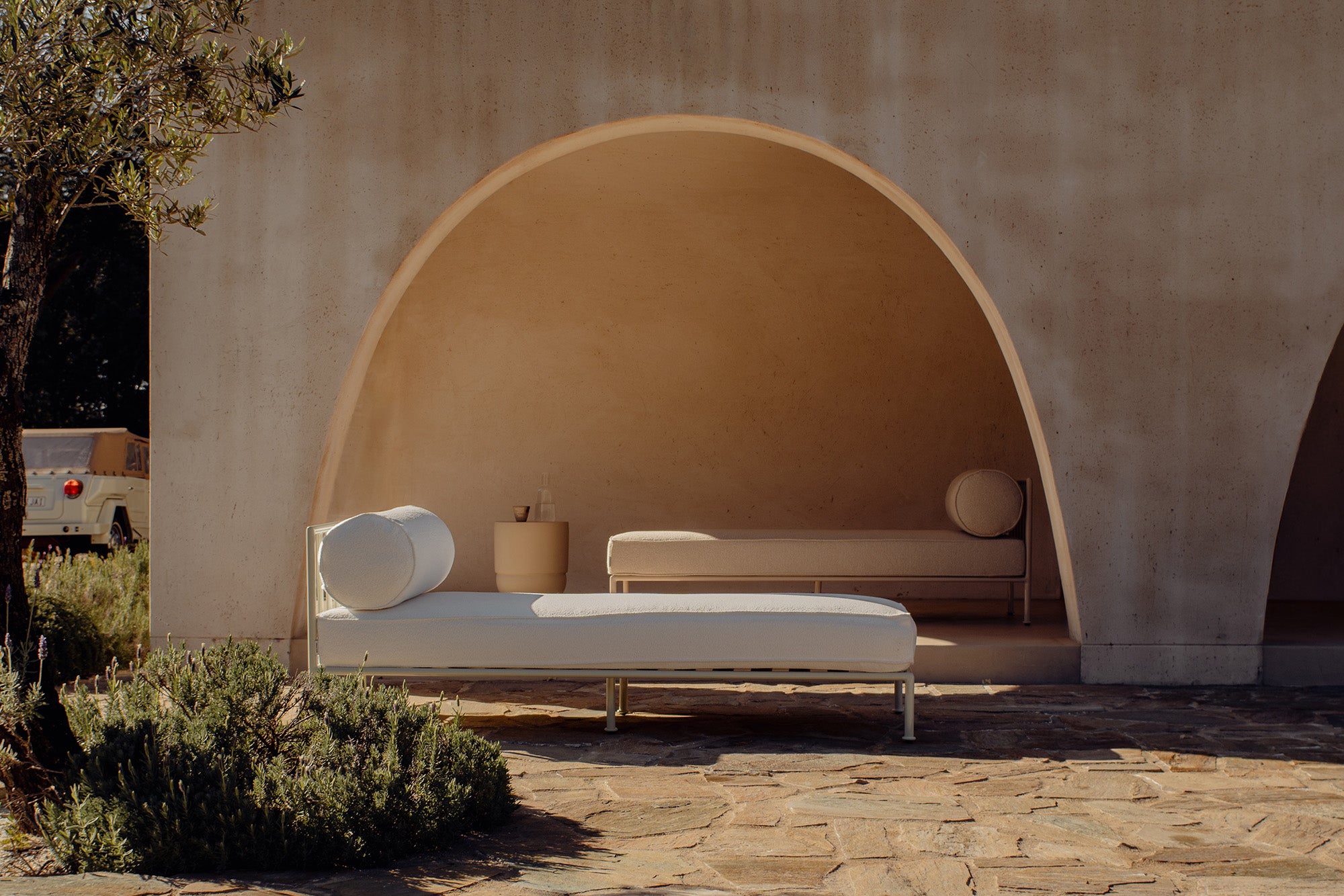 Outdoor Gloss Rowe Single Sun Lounge