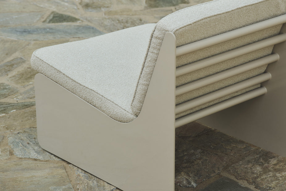 Outdoor Gloss Dougie Lounge Chair