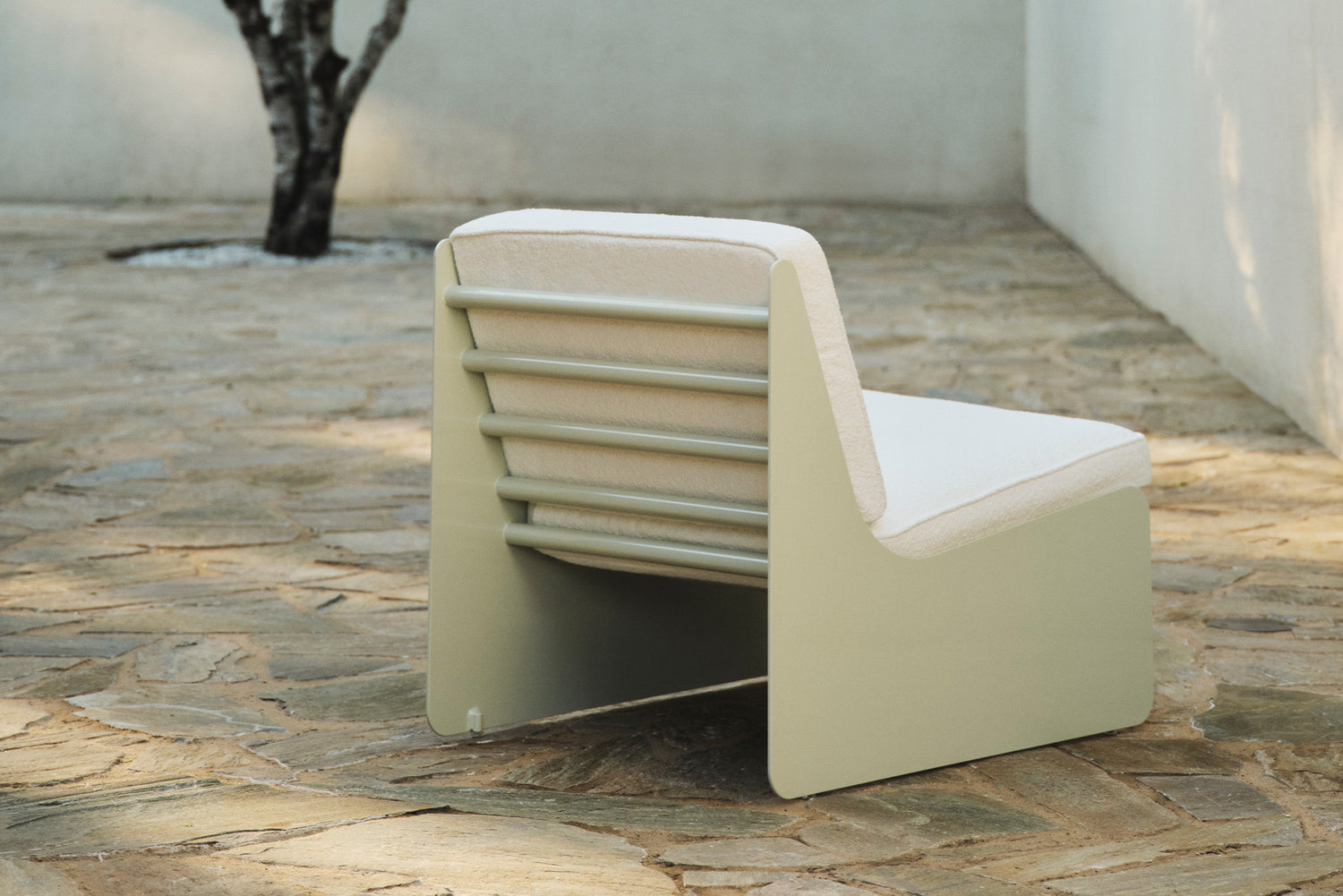 Outdoor Gloss Dougie Lounge Chair