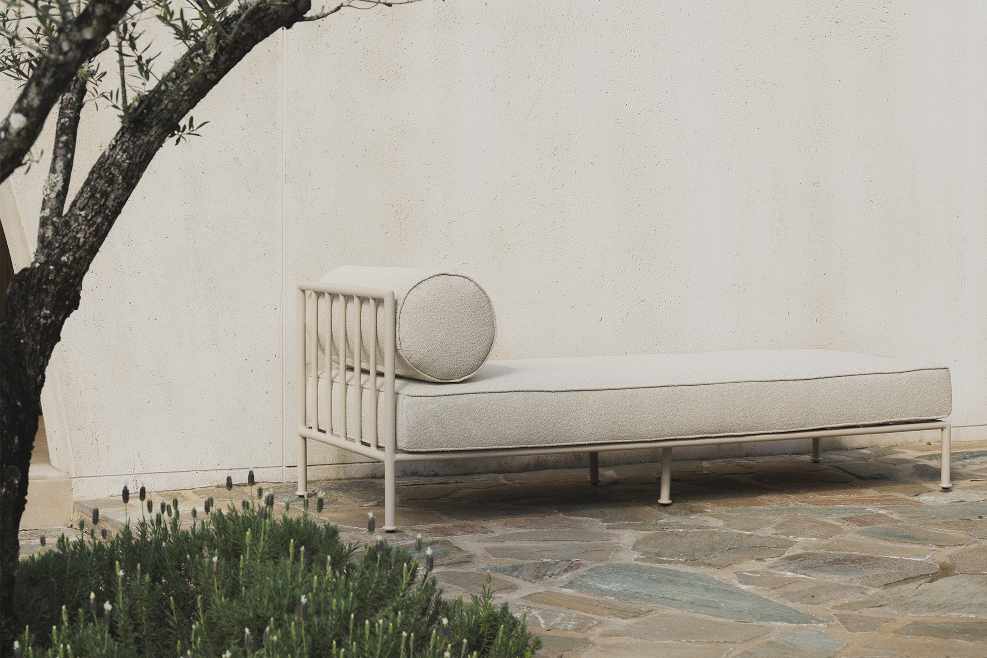 Outdoor Gloss Rowe Single Sun Lounge