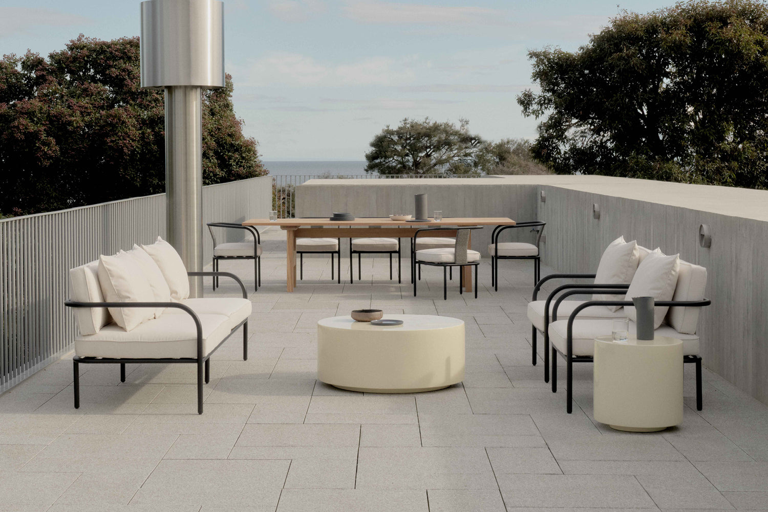 Outdoor Palm Lounge Chair