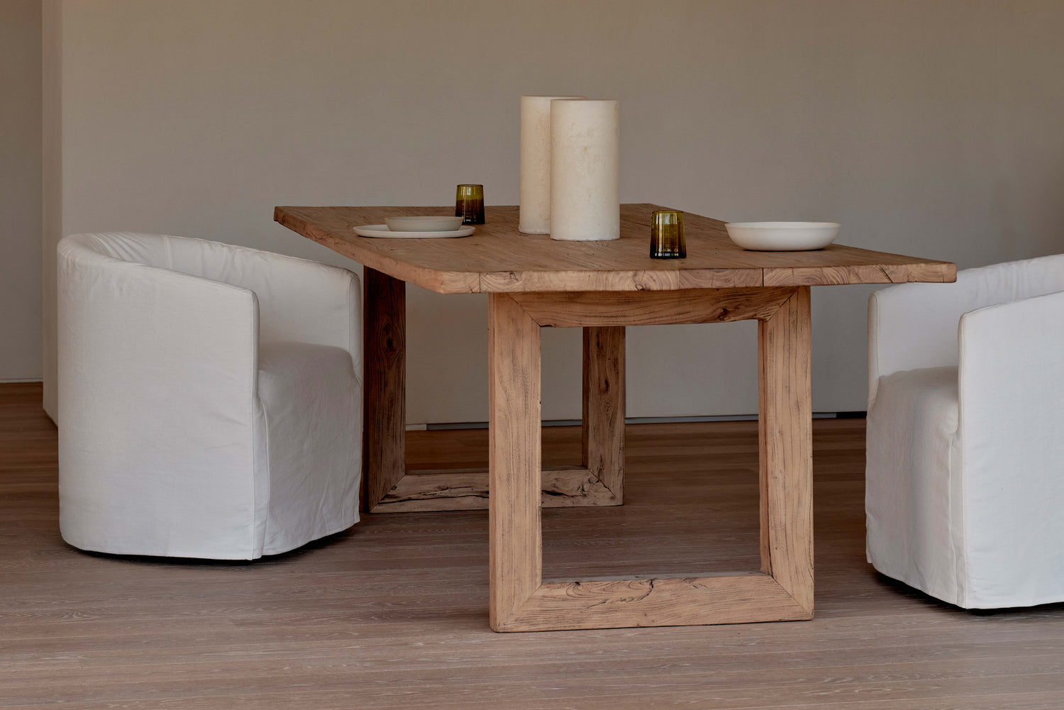 Mcm house chairs hotsell