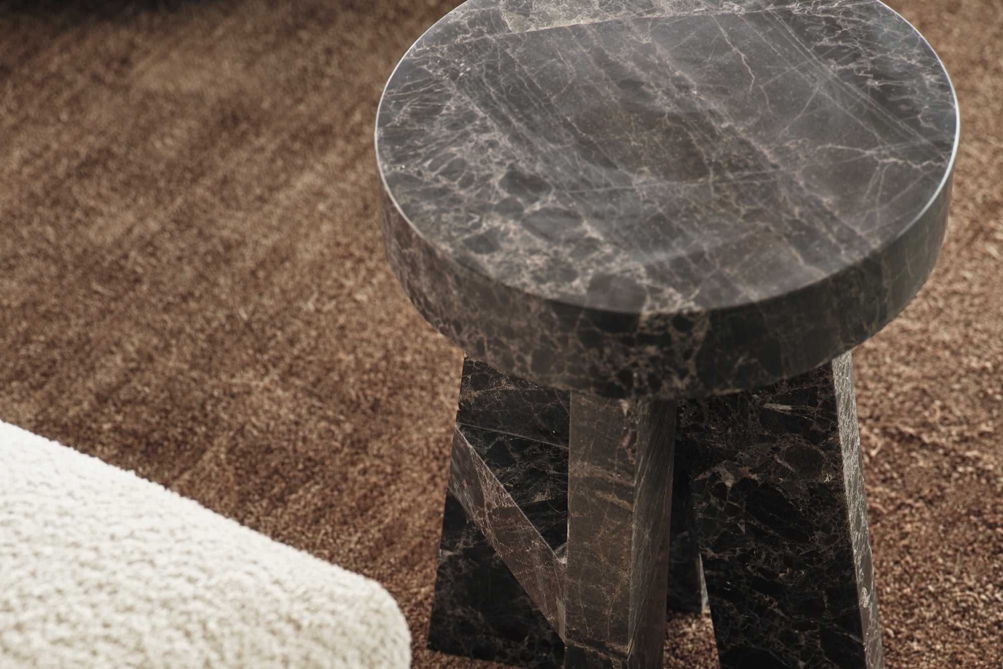 Pronto Side Table