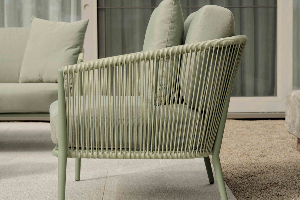 Outdoor Santos Lounge Chair