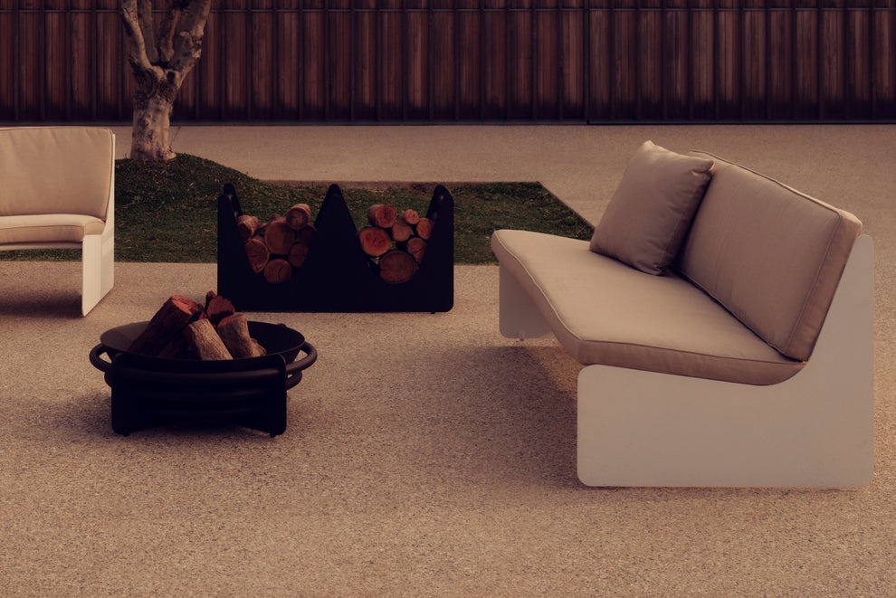 Outdoor Dougie Double Log Holder